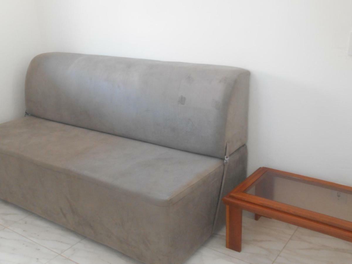 Perto De Praia Dos Anjos *